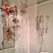 Installation de gaze et ombres portées